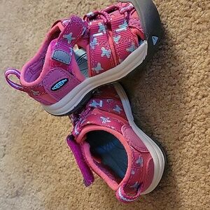 Keen Pink Baby Keens Sandals Water Shoes Toddler Girls 4